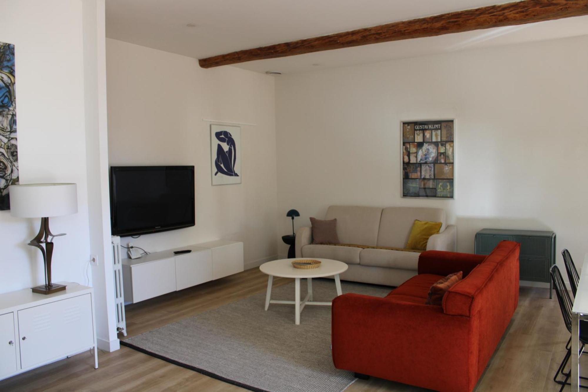 Maison Chaleureuse Avec Grande Terrasse Nîmes Esterno foto